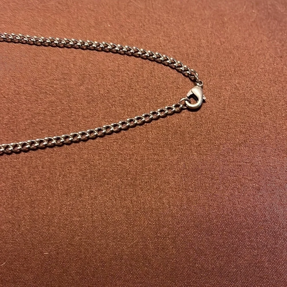 24” stainless steel chain